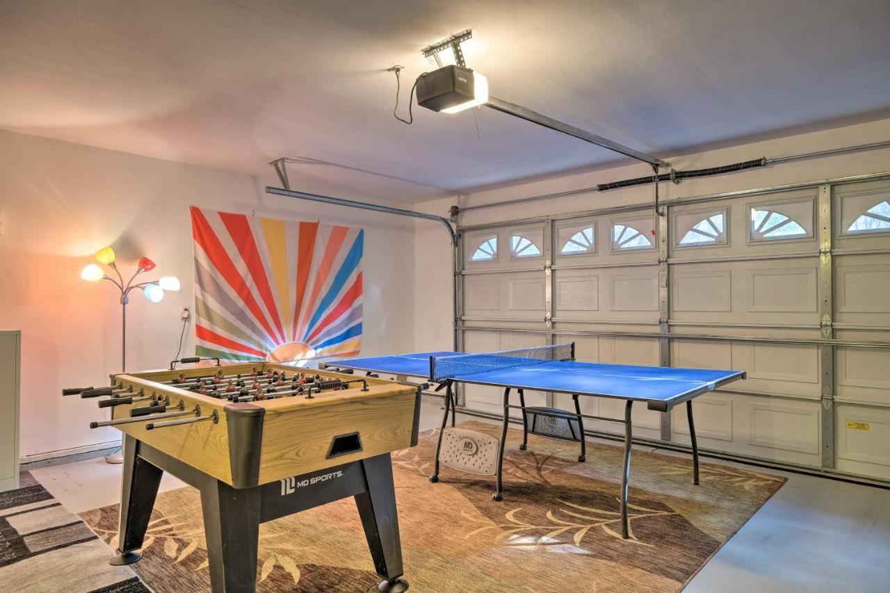 Groveland Gem With Deck, Game Room And Much More! Eksteriør billede